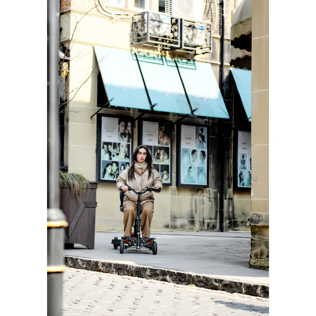 SuperHandy Passport Pro Foldable 4-Wheel Mobility Scooter