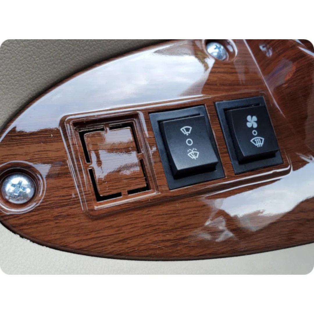 GIO Golf Fully Enclosed Mobility Scooter - 30 Mile Distance - 18.5 MPH