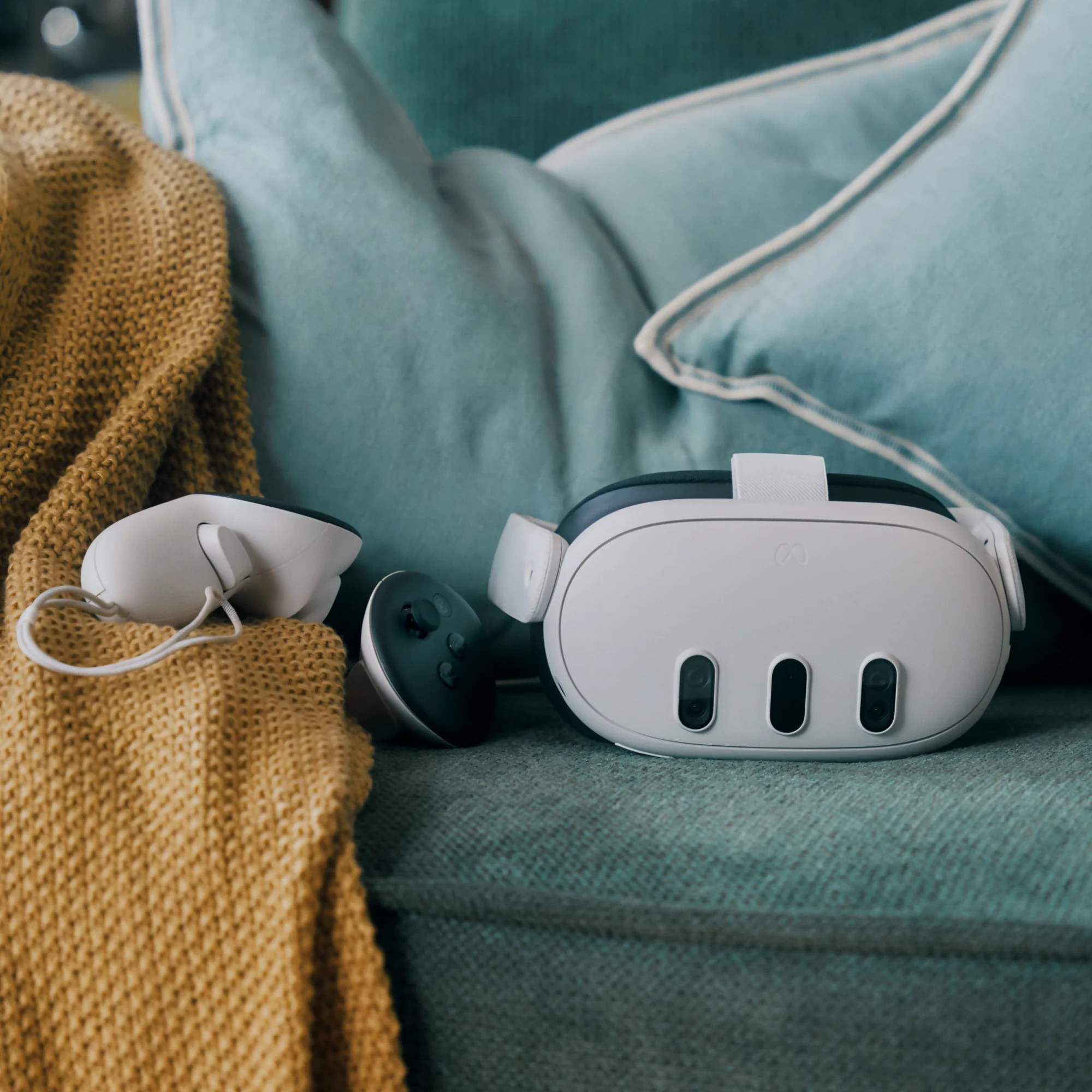 Meta Quest 3 128 GB VR Headset