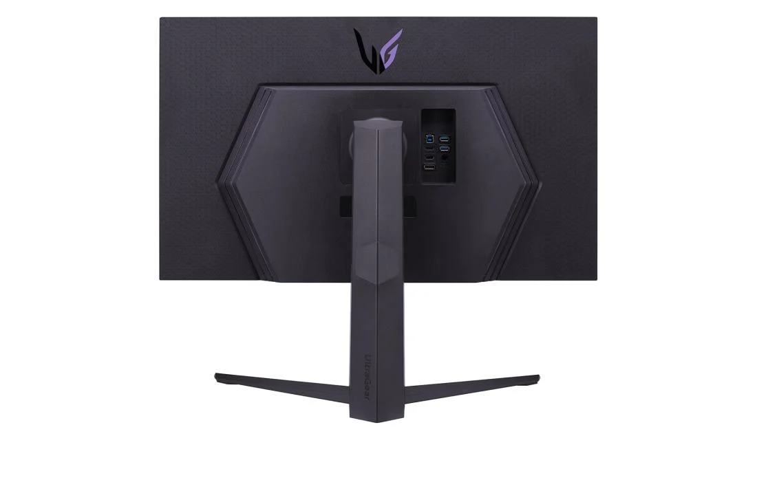 LG UltraGear 32GQ950P-B 32 3840 x 2160 (4K) HDMI DisplayPort 144Hz Pivot Skærm