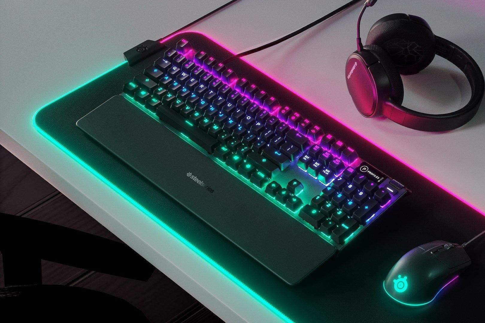 Steelseries– Mechanische Gaming-Tastatur Apex 5 Hybrid– Nordisches Layout