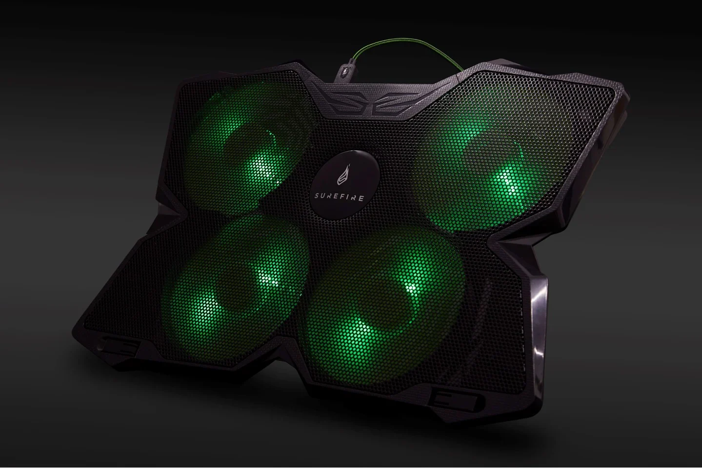 SUREFIRE– Tragbarer Bora Gaming-Kühler– Grün